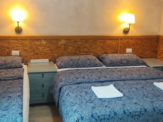 로마 아미치민박